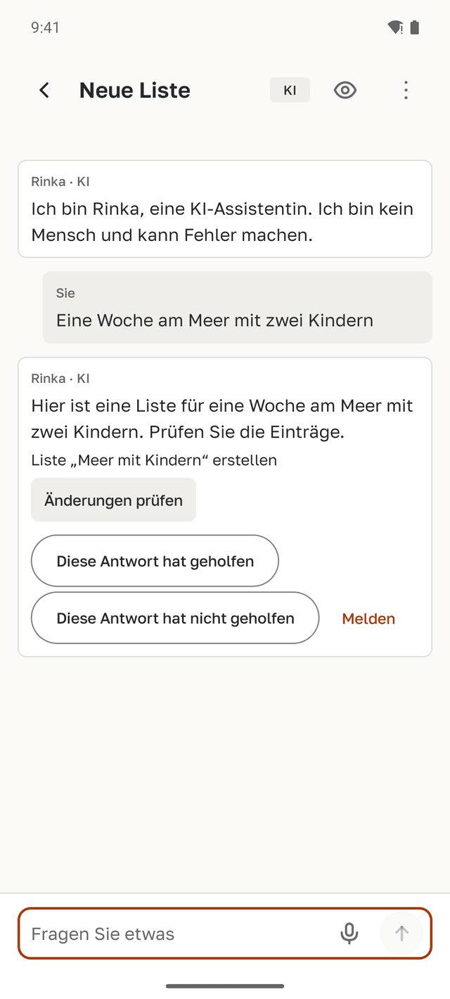Chat mit Rinka: Die erste Nachricht sagt, dass Rinka eine KI-Assistentin ist. Auf „eine Woche am Meer mit zwei Kindern“ schlägt Rinka eine neue Liste vor, mit einer Schaltfläche zum Prüfen der Änderungen.